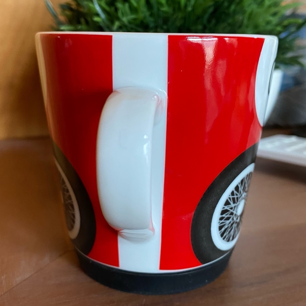 Official Ferrari Store Coffee Mug Porcelain Red Yellow Black Green Rubber Base - Picture 3 of 11
